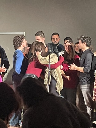 «ΤΟ ΑΥΓΟ & Ο ΤΟΙΧΟΣ»