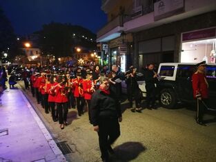 Η Φιλαρμονική Ορχήστρα της "Πολυφωνικής" στον  Επιτάφιο της Ναυπάκτου!